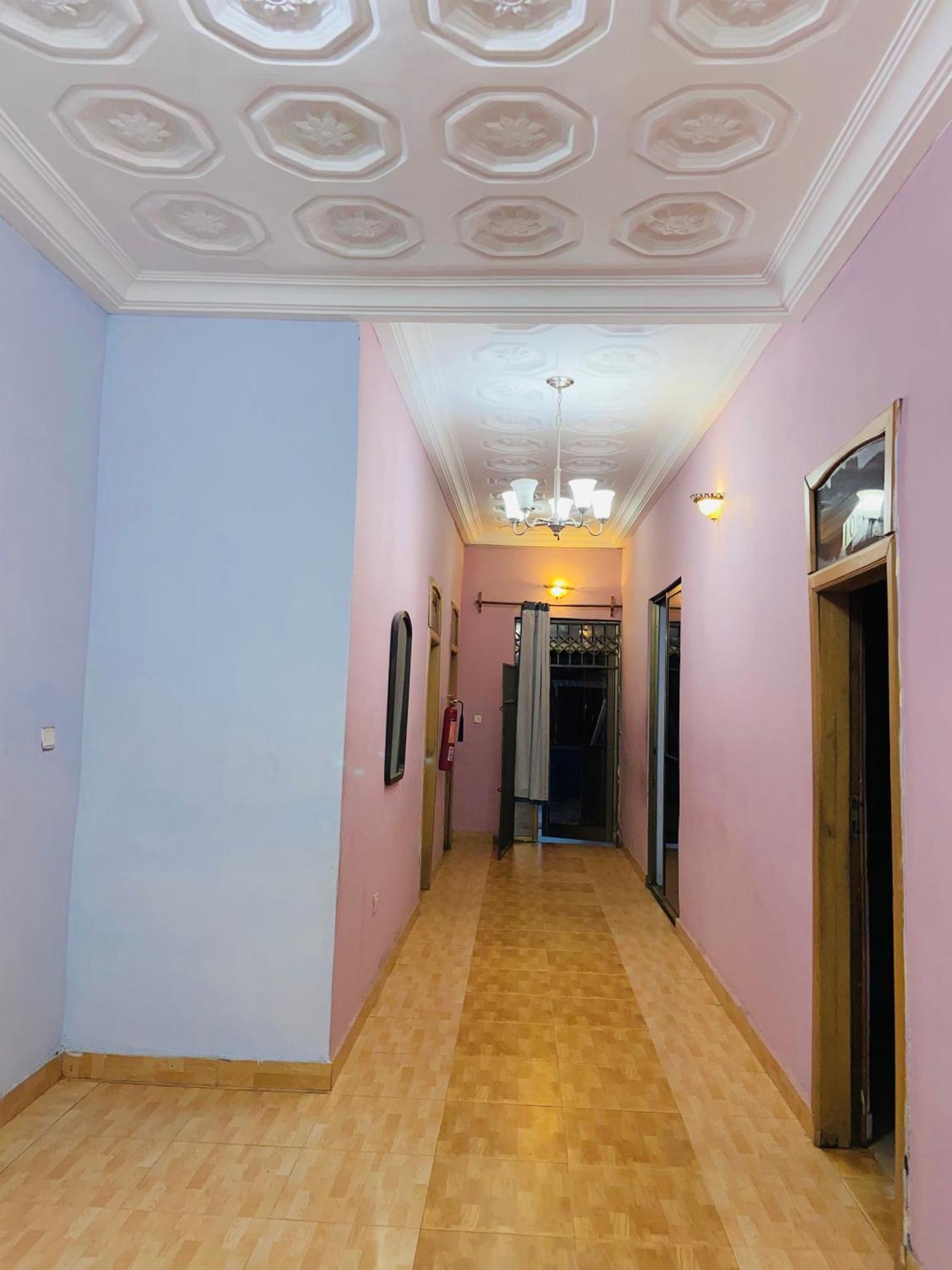 Hotel Heavens Gate Acra Exterior foto